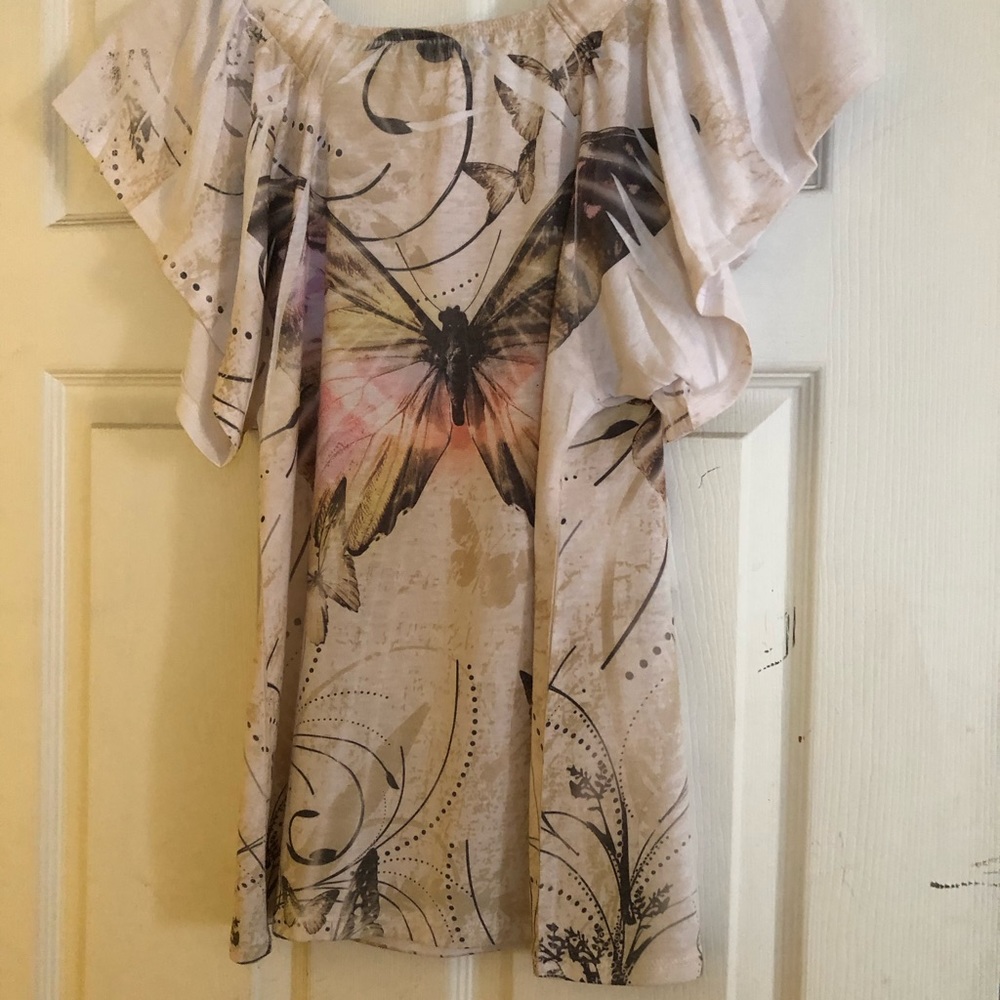 Butterfly blouse - Picture 2 of 3